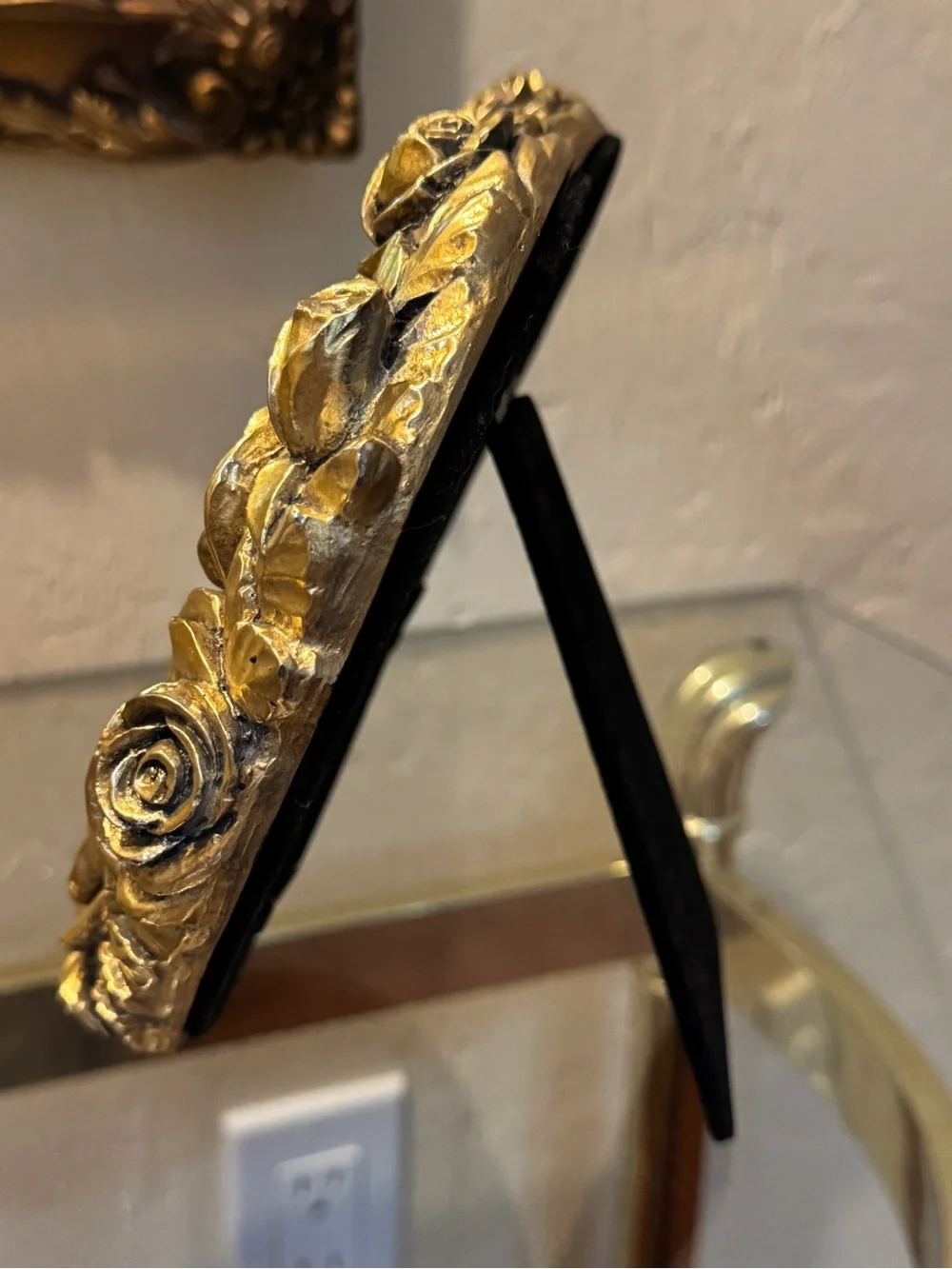 Vintage Gold Heart Frame